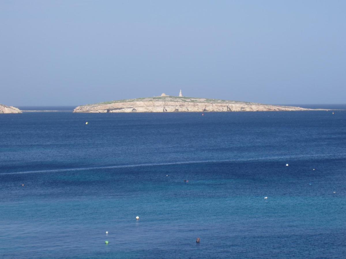 The Sea Just Across The Road - Flat 3 Lejlighed San Pawl il-Baħar Eksteriør billede